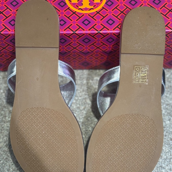 New Tory Burch Benton Leather Sandals - Picture 3 of 6